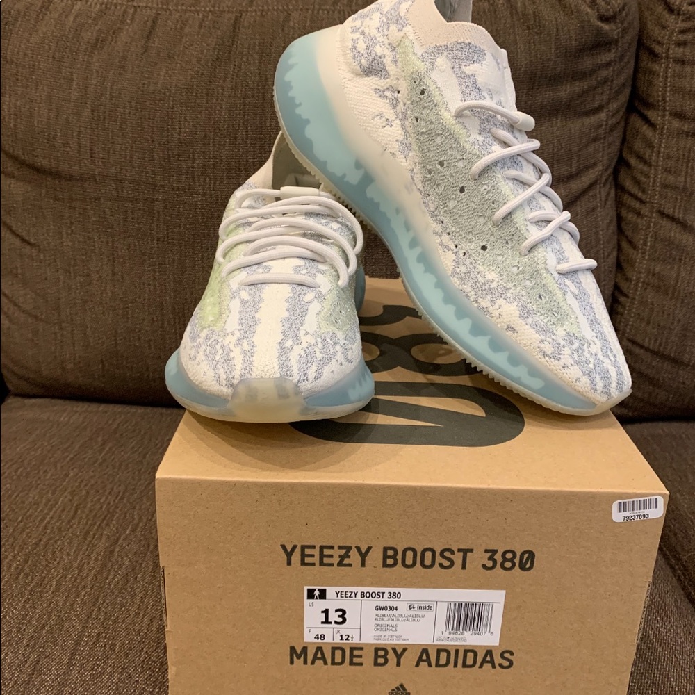 Yeezy Boost 380 ‘Alien Blue’ 100% authentic 13